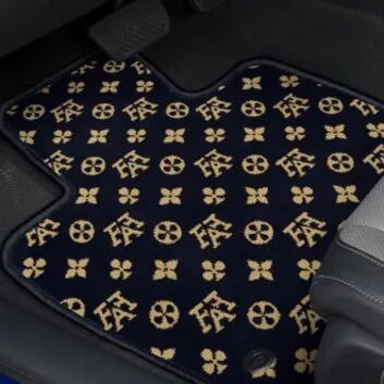 Floor Mats: Patterned floor mats
